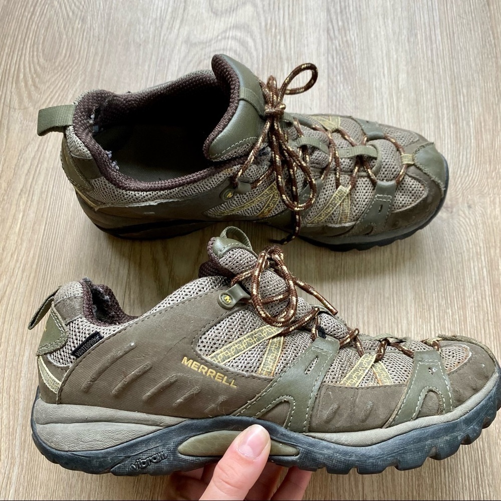 Merrell Brindle Green/Gray Hiking Shoes | Vibram Sole | Lace-Up Sneakers